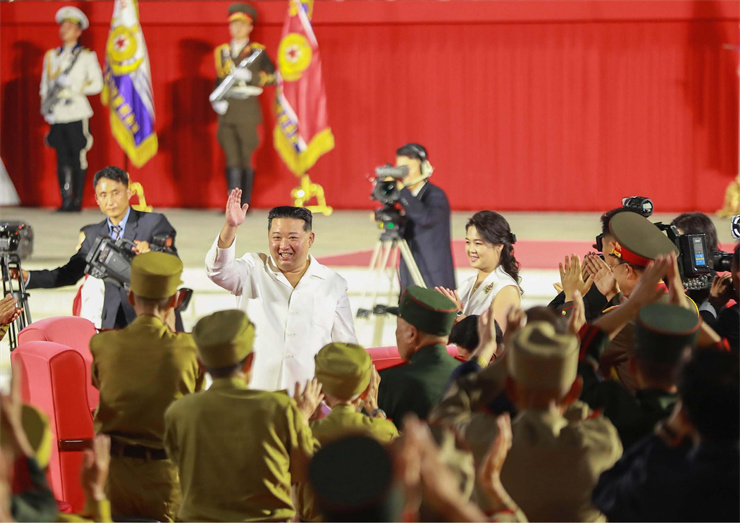 画册-满历史性事件的2022年_78.jpg