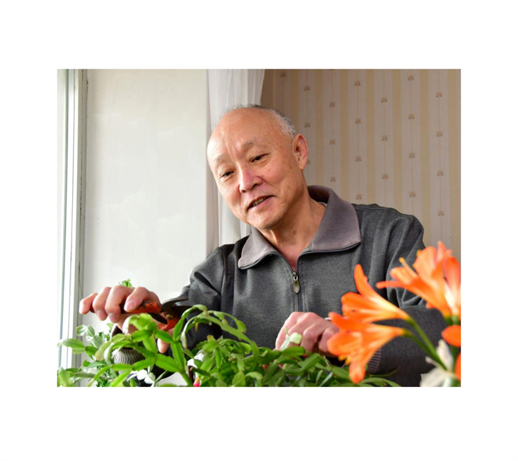 养花家庭 花香飘飘_02.jpg